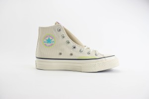 Converse High Top Sneaker CHTS1000063