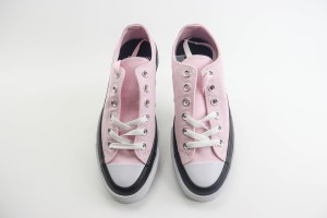 Converse Low Top Sneaker CHTS1000064