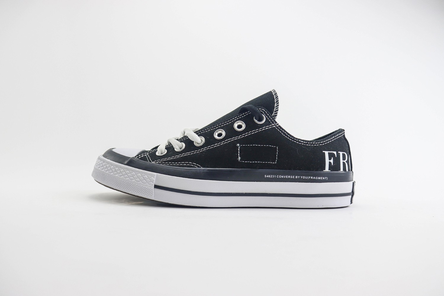 Converse Low Top Sneaker CHTS1000065