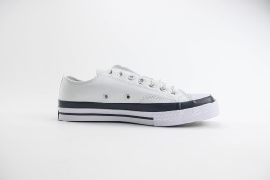 Converse Low Top Sneaker CHTS1000066