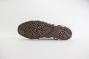 Converse Low Top Sneaker CHTS1000067