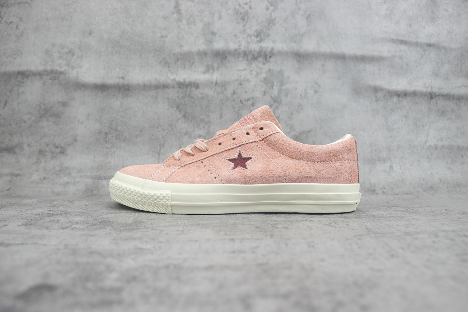 Converse Low Top Sneaker CHTS1000069