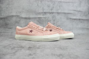 Converse Low Top Sneaker CHTS1000069