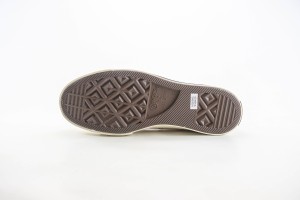 Converse High Top Sneaker CHTS100007