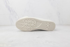 Converse High Top Sneaker CHTS1000081