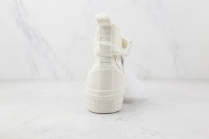 Converse High Top Sneaker CHTS1000083