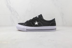 Converse Low Top Sneaker CHTS1000085