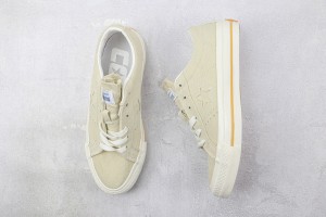 Converse Low Top Sneaker CHTS1000087
