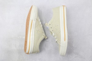Converse Low Top Sneaker CHTS1000087
