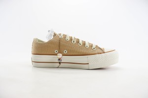 Converse Low Top Sneaker CHTS100009