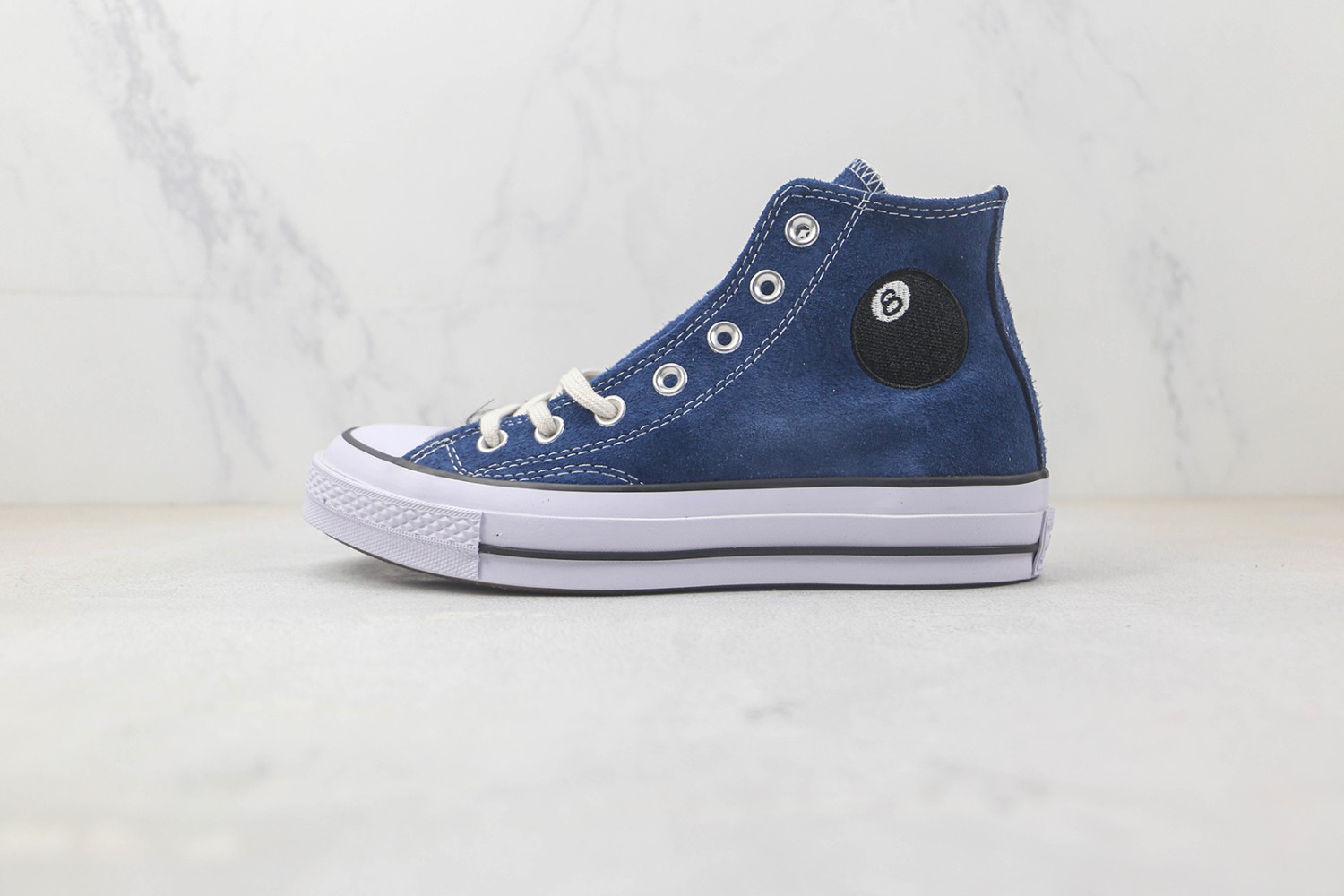Converse High Top Sneaker CHTS1000090