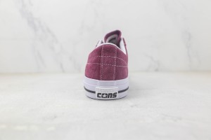 Converse Low Top Sneaker CHTS1000094