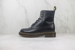Dr. Martens Boot DMB100001