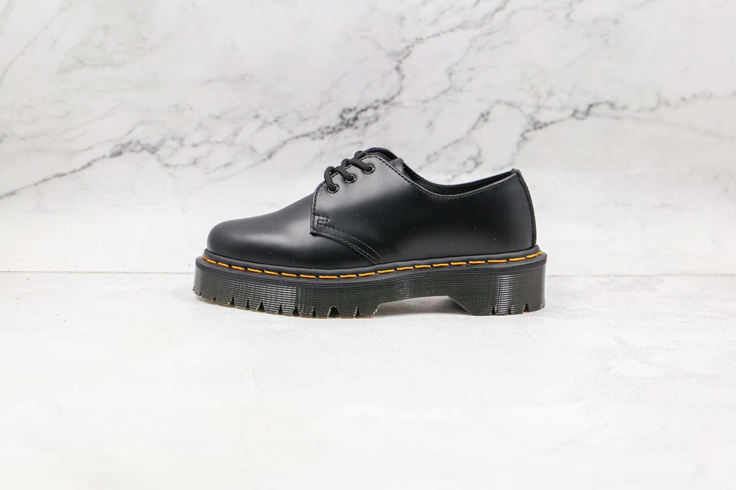 Dr. Martens Boot DMB1000020