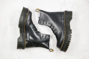 Dr. Martens Boot DMB1000030