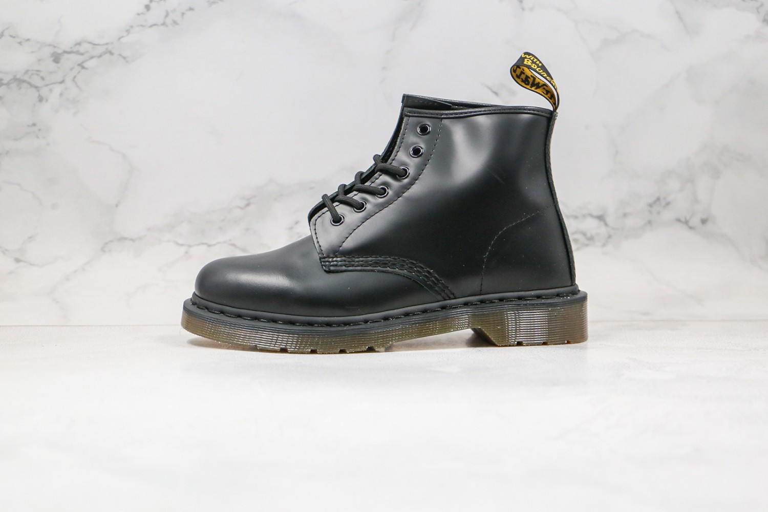 Dr. Martens Boot DMB1000032