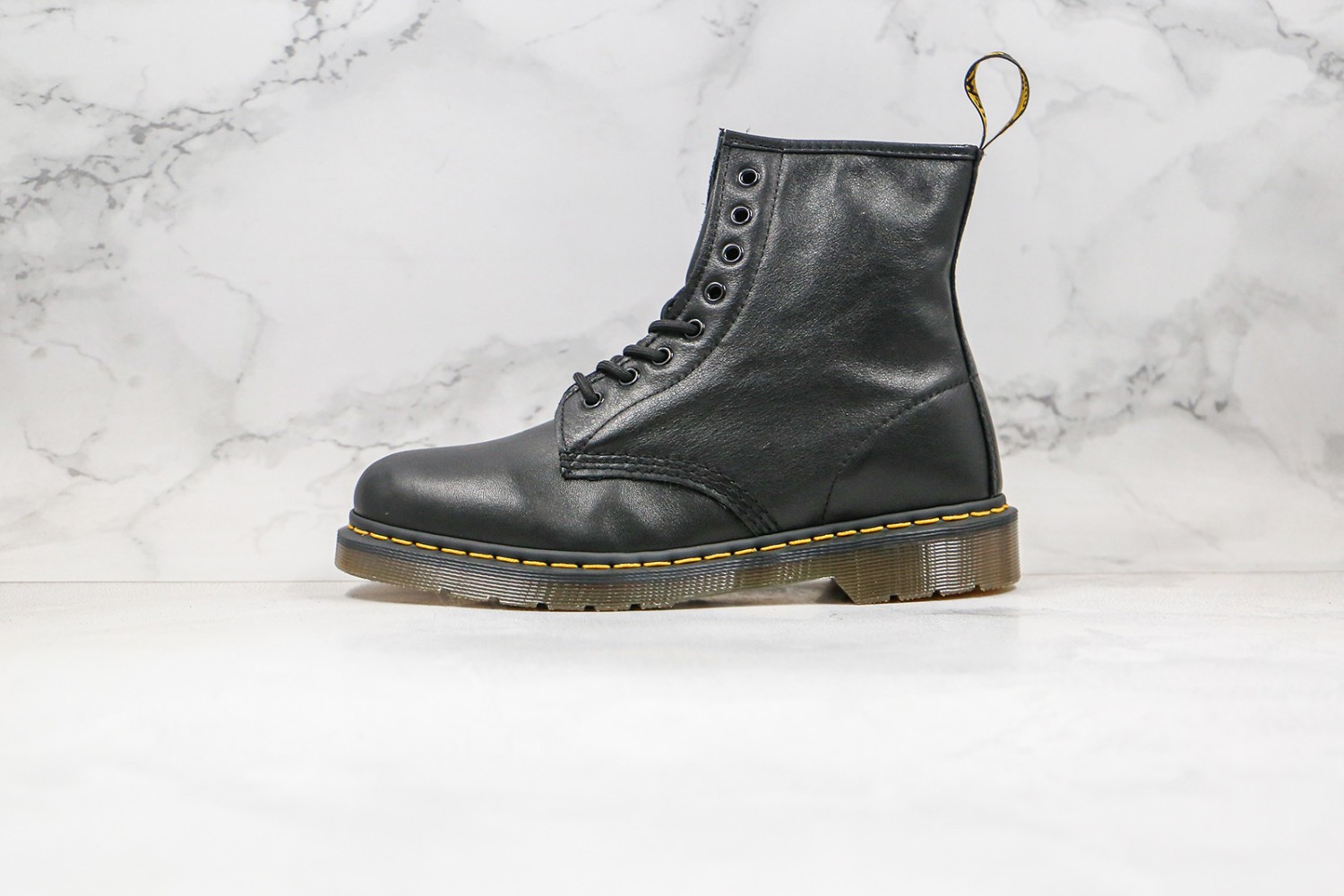 Dr. Martens Boot DMB1000034