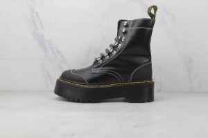 Dr. Martens Boot DMB100004