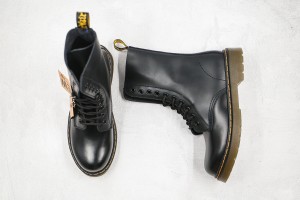 Dr. Martens Boot DMB1000048