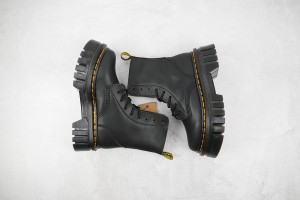 Dr. Martens Boot DMB100009