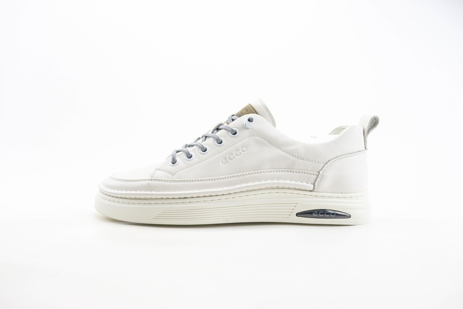 ECCO Waterproof Shoes EWS1000023