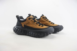  ECCO Waterproof Shoes EWS1000061