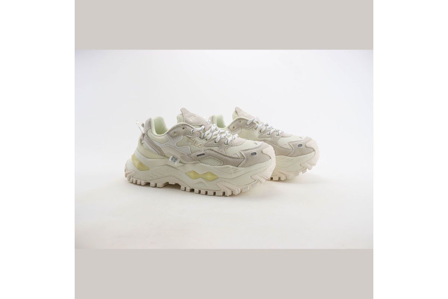 Fila02