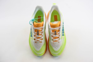 Hoka Running Skyflow 10 Shoe HRSS10003