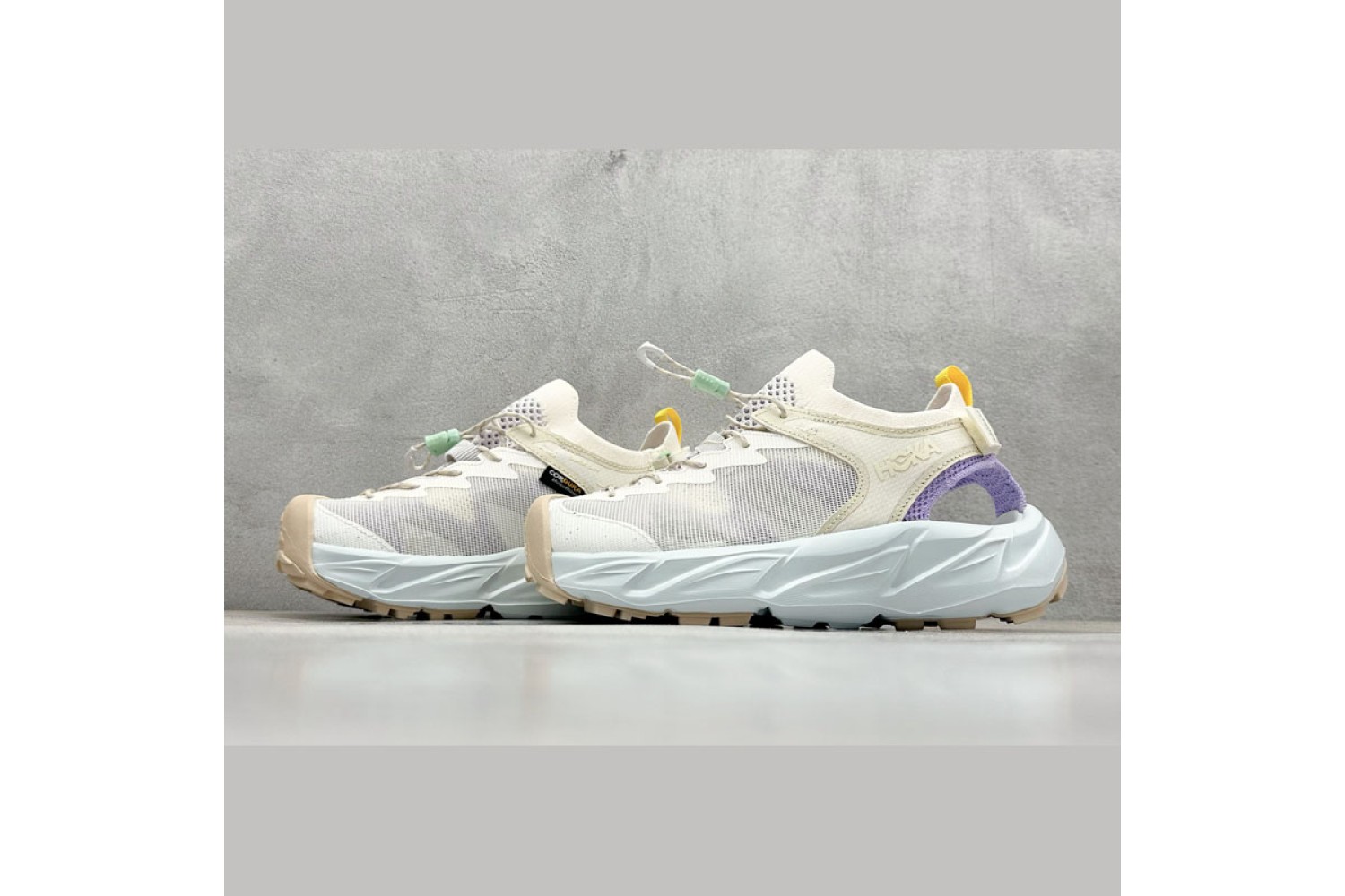 Hoka Shoes HK07