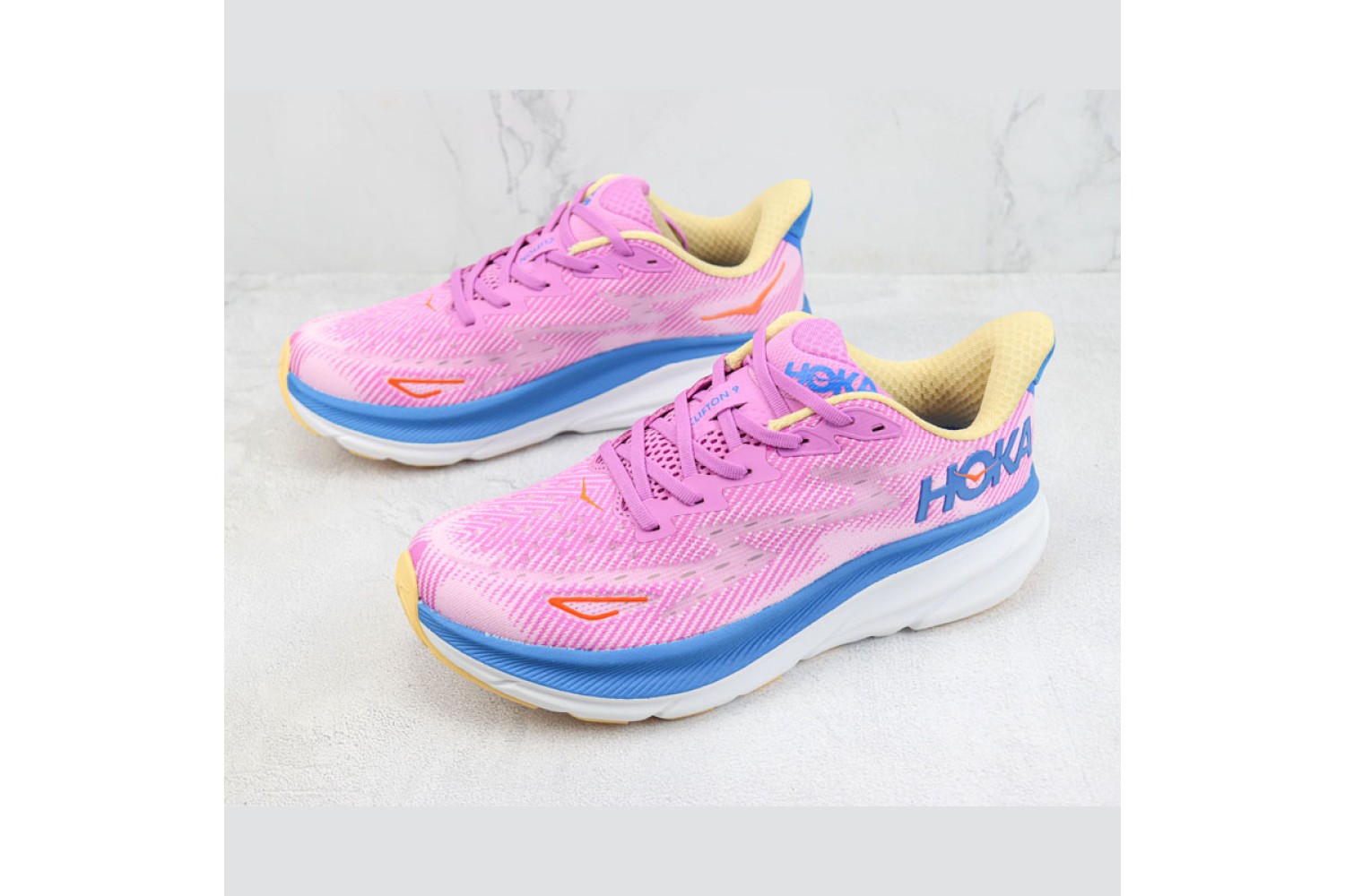 Hoka Shoes HK08