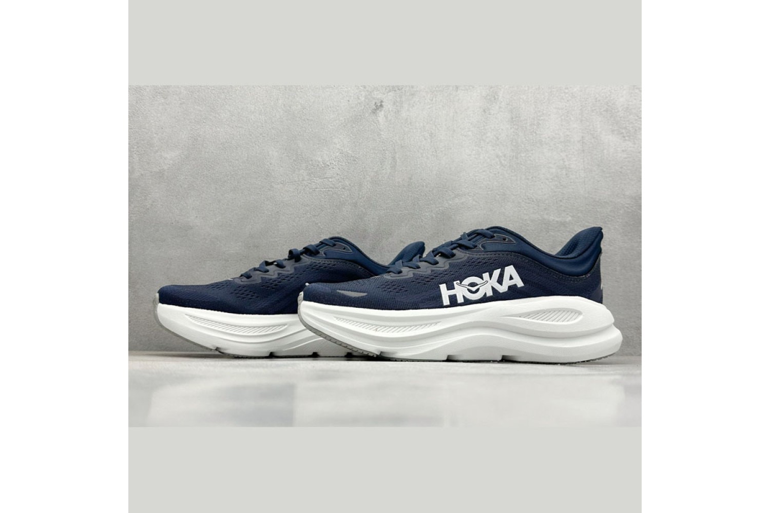 Hoka Shoes HK09
