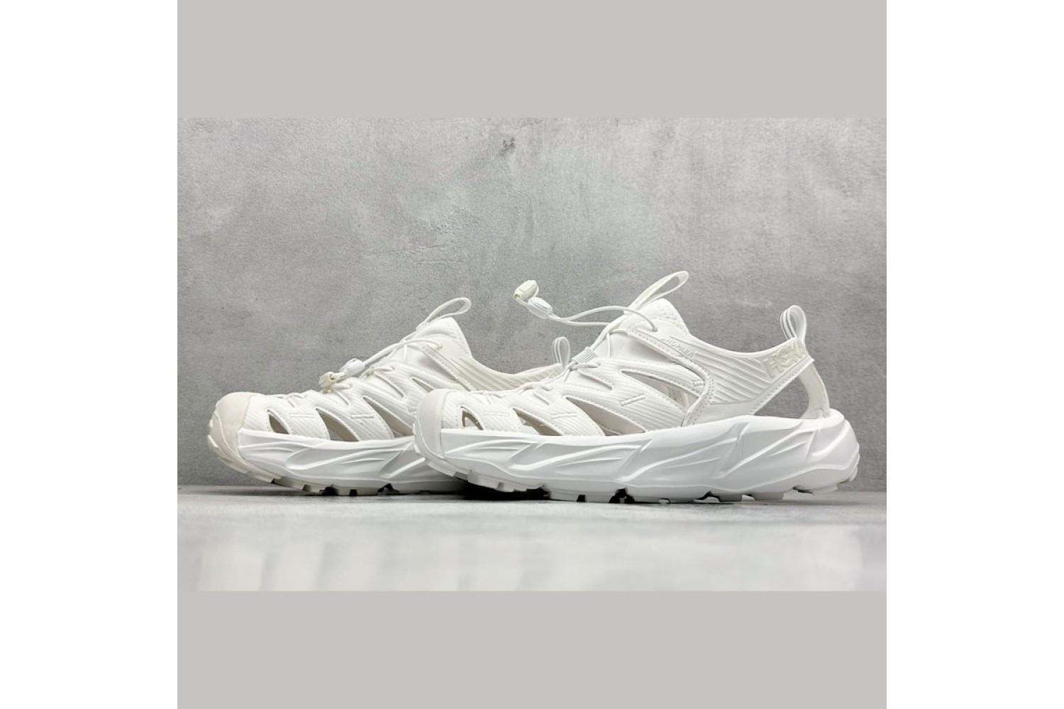 Hoka Shoes HK15