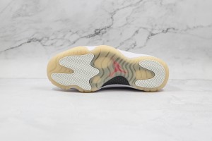 Air Jordan 11 AJ11000030