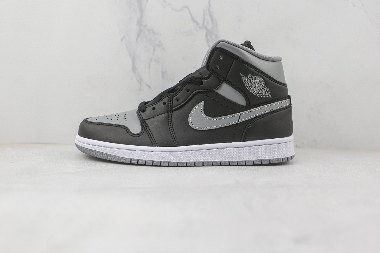 Air Jordan 1 Mid Back AJMB100084