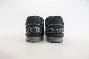 LV Trainer LVTR0028