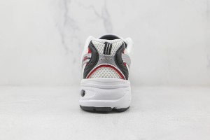 New Balance 530 Sneakers NBS530100036