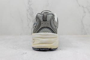 New Balance 530 Sneakers NBS53010006