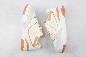 New Balance 550 Sneakers NBS55010001