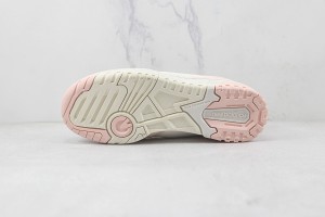 New Balance 550 Sneakers NBS55010002