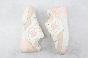 New Balance 550 Sneakers NBS55010002