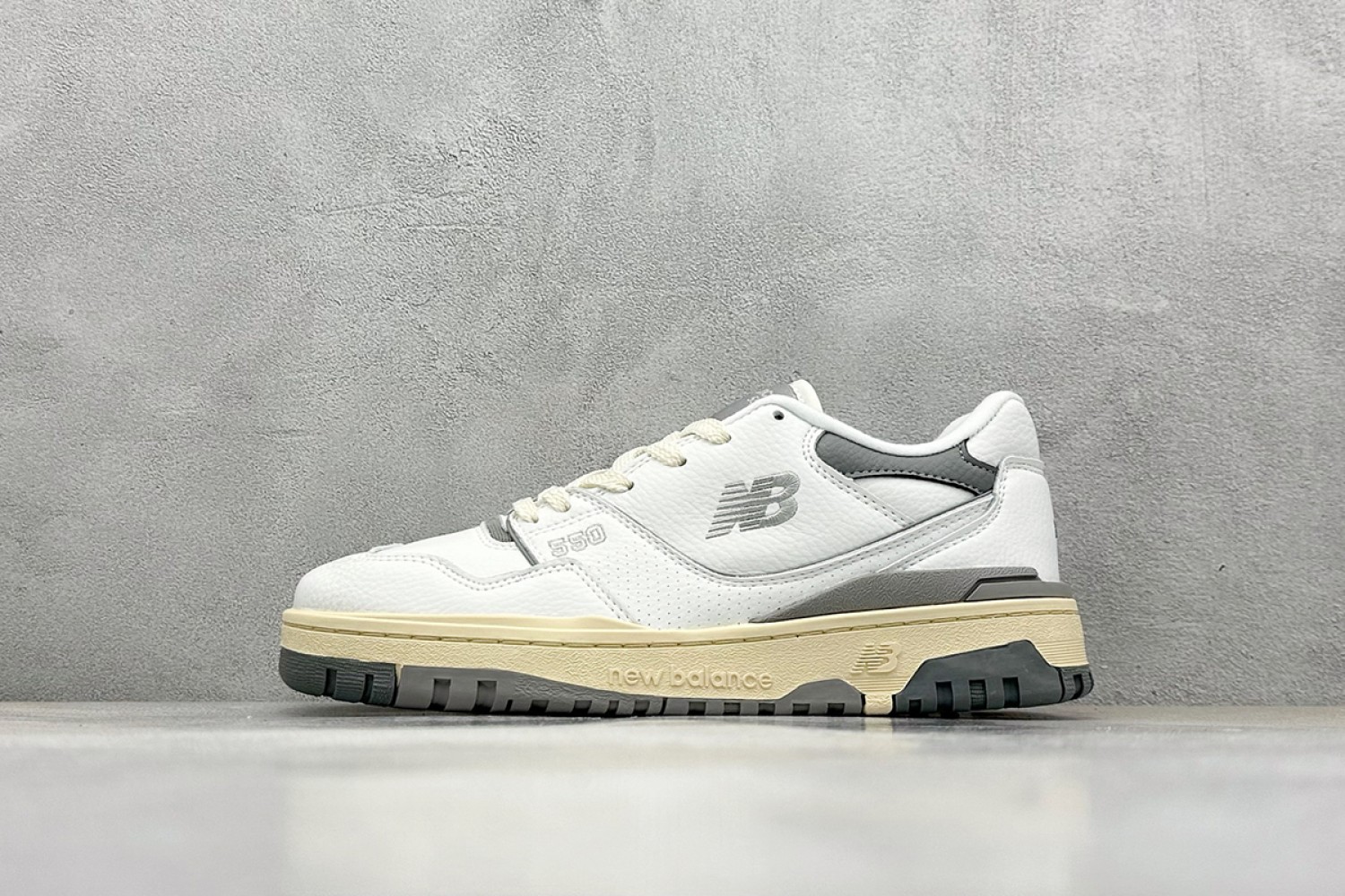 New Balance 550 Sneakers NBS550100068