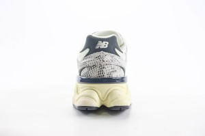 New Balance Casual Comfort 9060 shoe NB906000136