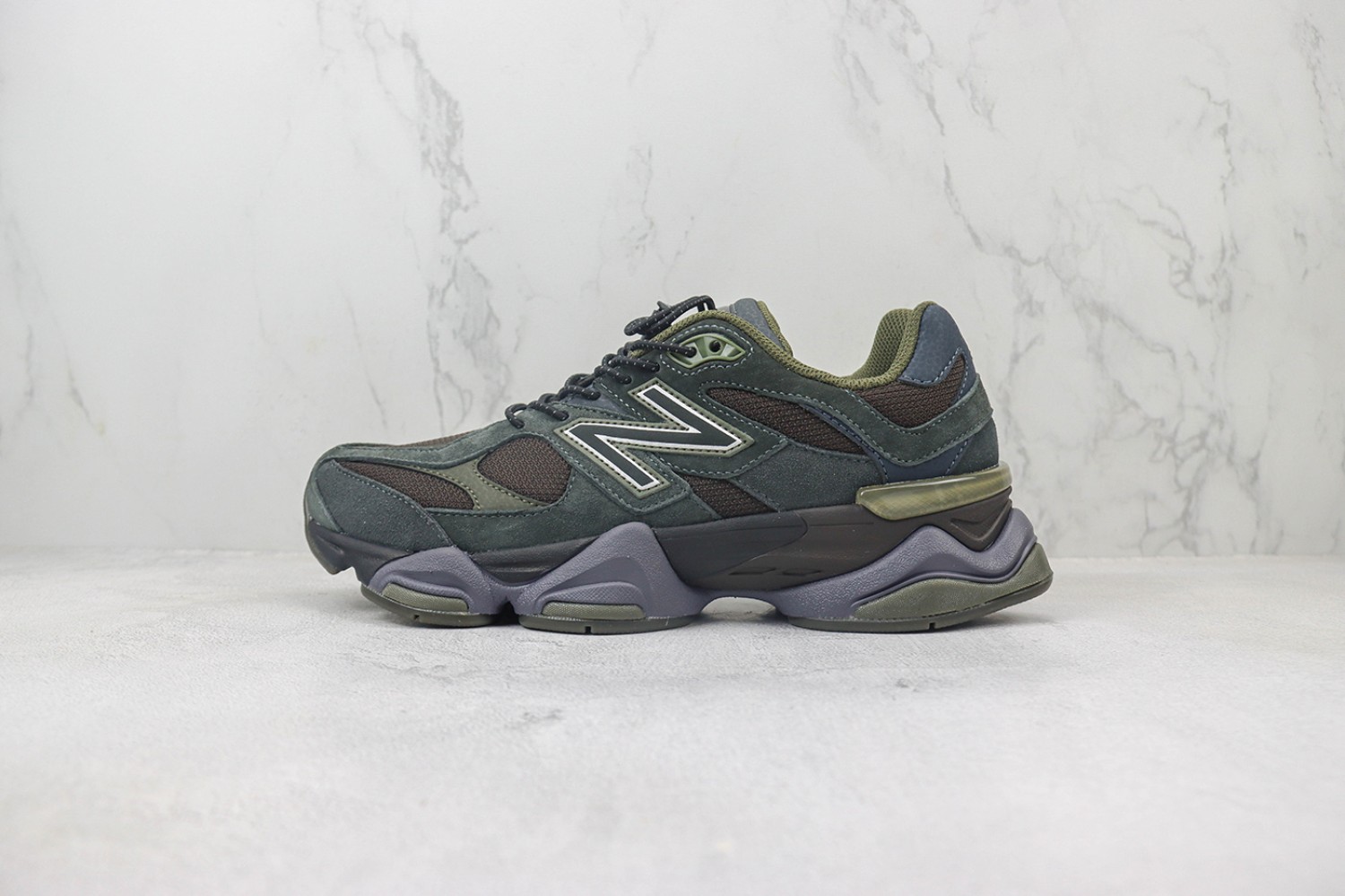 New Balance Casual Comfort 9060 shoe NB9060007