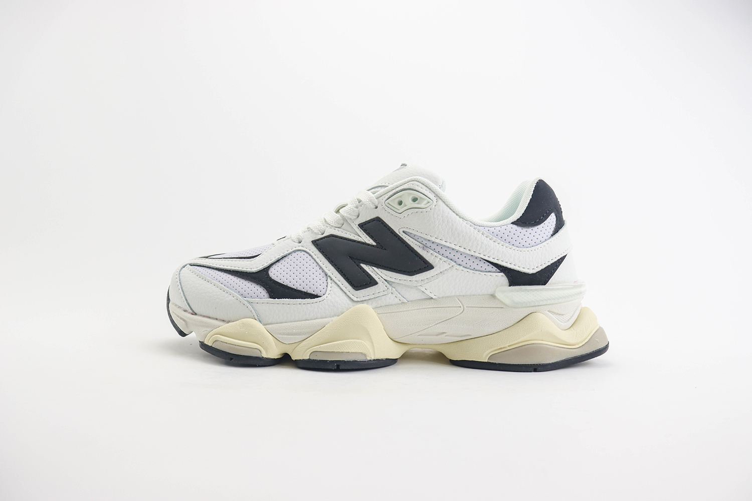 New Balance Casual Comfort 9060 shoe NB90600075