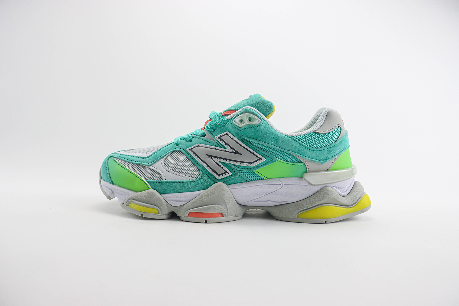 New Balance Casual Comfort 9060 shoe NB90600076
