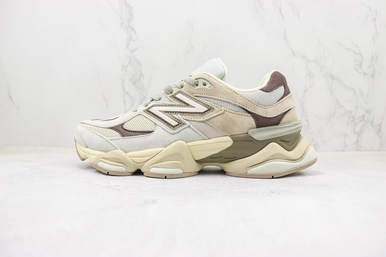 New Balance Casual Comfort 9060 shoe NB90600086