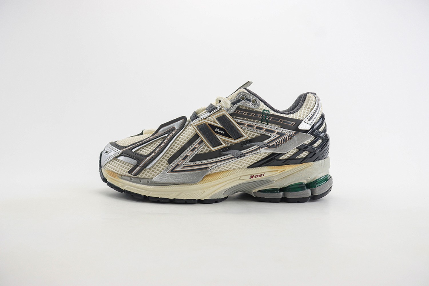 New Balance 1906 Sneakers NBS190600081