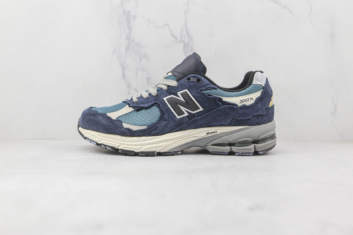 New Balance 2002R Sneakers NBS20020001