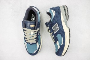 New Balance 2002R Sneakers NBS200200085