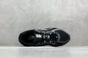 New Balance NB740 Shoes NBS7401004